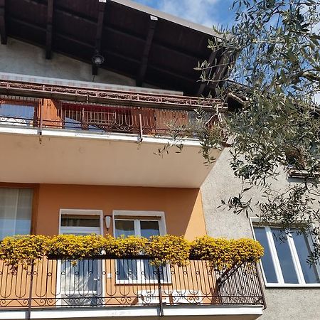 Apartment Iseo Lake Sale Marasino Værelse billede