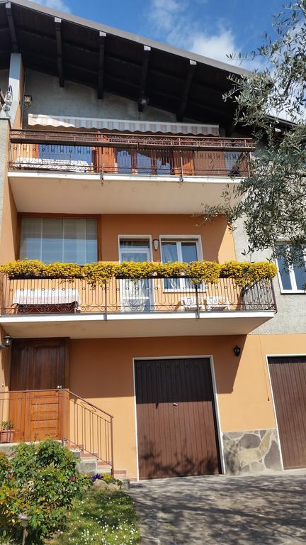 Apartment Iseo Lake Sale Marasino Værelse billede