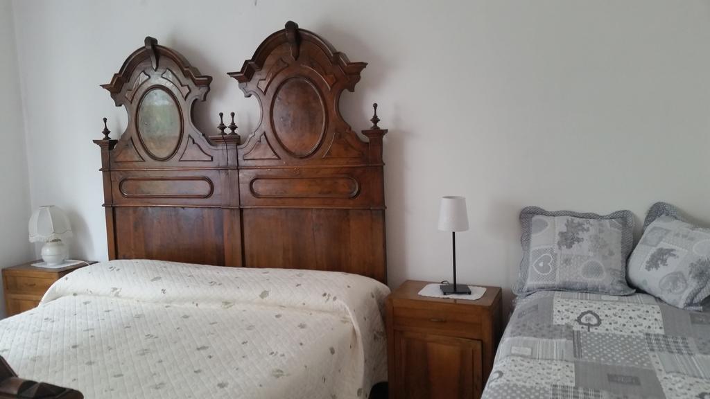 Apartment Iseo Lake Sale Marasino Værelse billede